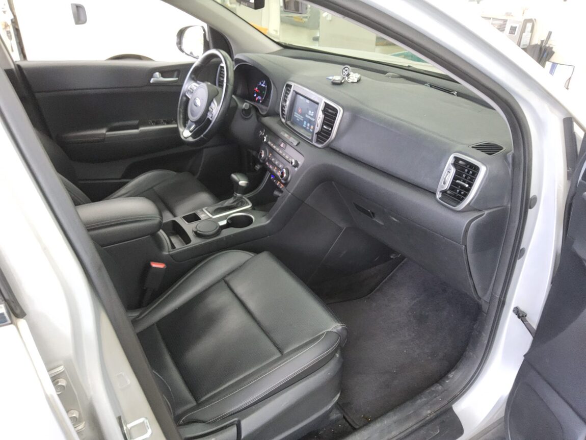 KIA NEW SPORTAGE R2.0 2WD PRESTIGE 2016 - zdjęcie 14