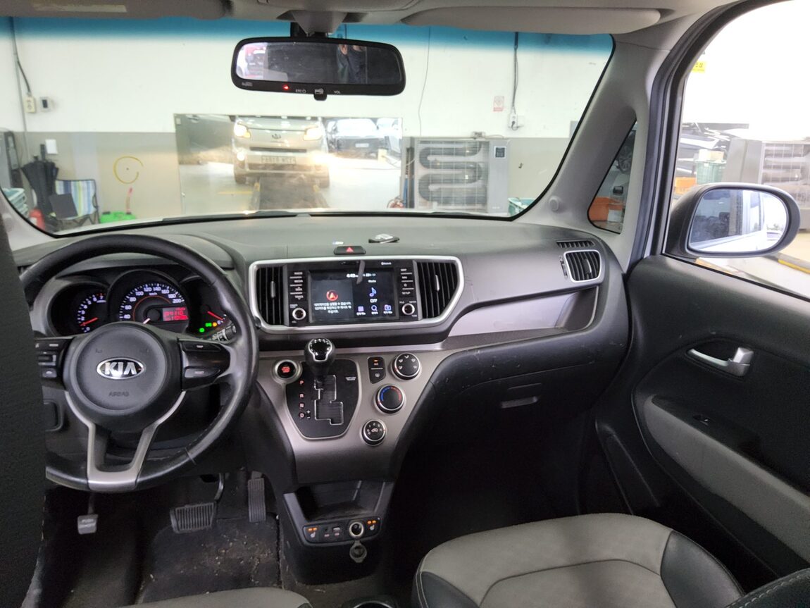 KIA THE NEW RAY 1.0 GASOLINE LUXURY 2019 - zdjęcie 11