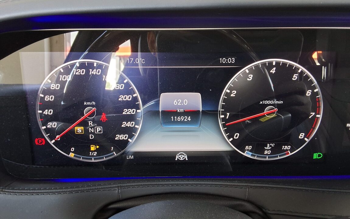 MERCEDES-BENZ S-CLASS (6TH GEN) MAYBACH S560 2020 - zdjęcie 9