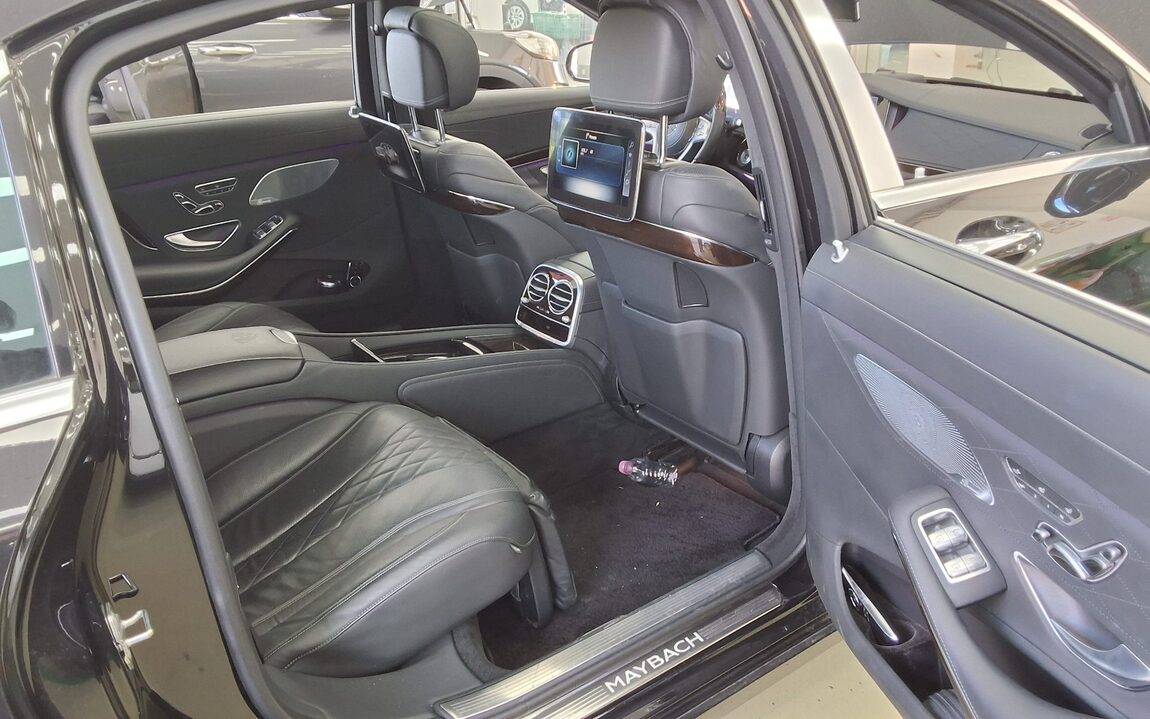 MERCEDES-BENZ S-CLASS (6TH GEN) MAYBACH S560 2020 - zdjęcie 14