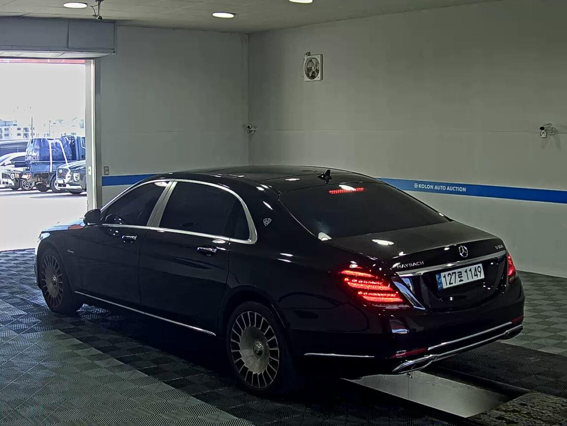 MERCEDES-BENZ S-CLASS (6TH GEN) MAYBACH S560 2020 - zdjęcie 6