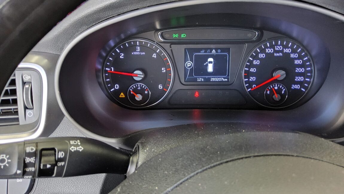 KIA ALL NEW SORENTO R2.0 2WD PRESTIGE 2015 - zdjęcie 9