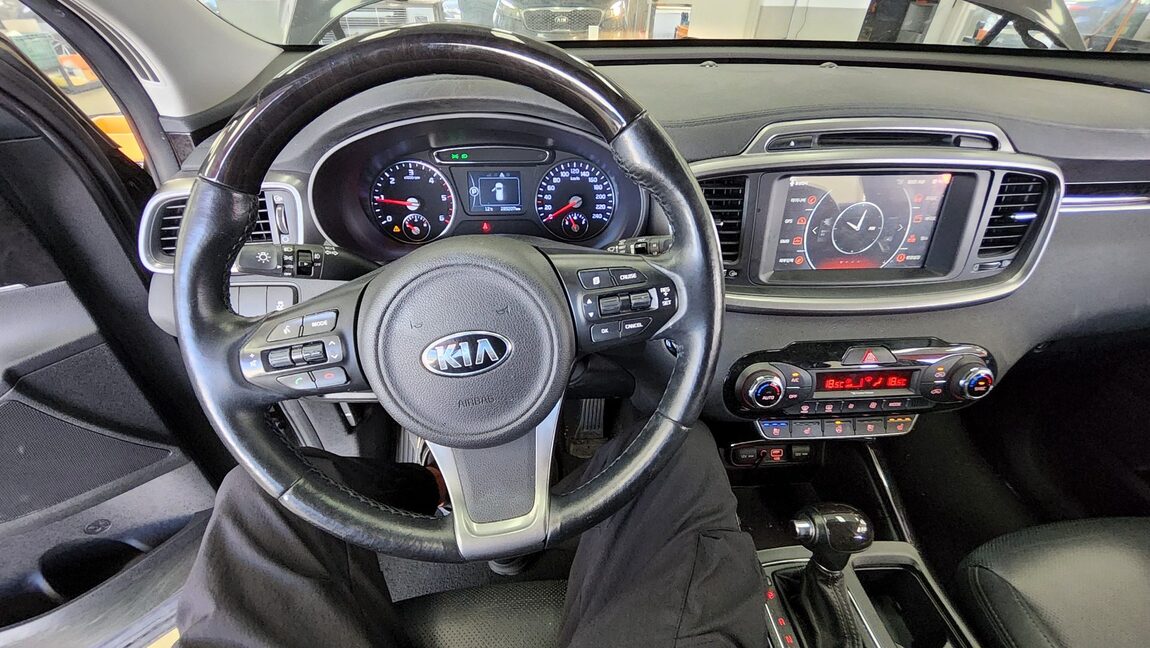 KIA ALL NEW SORENTO R2.0 2WD PRESTIGE 2015 - zdjęcie 18
