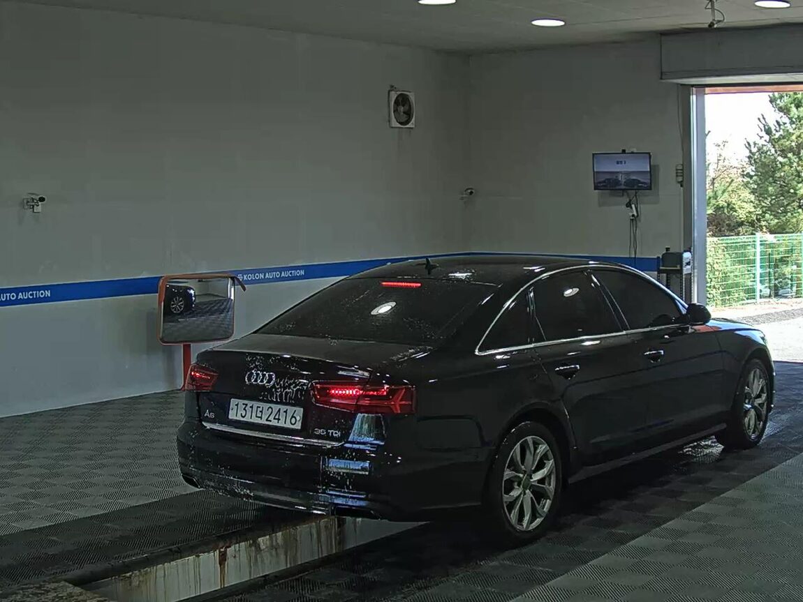 AUDI A6 (4TH GEN) 35 TDI PREMIUM 2016 - zdjęcie 5