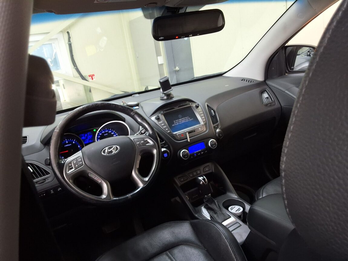 HYUNDAI NEW TUCSON ix DIESEL R2.0 4WD MODERN 2015 - zdjęcie 12