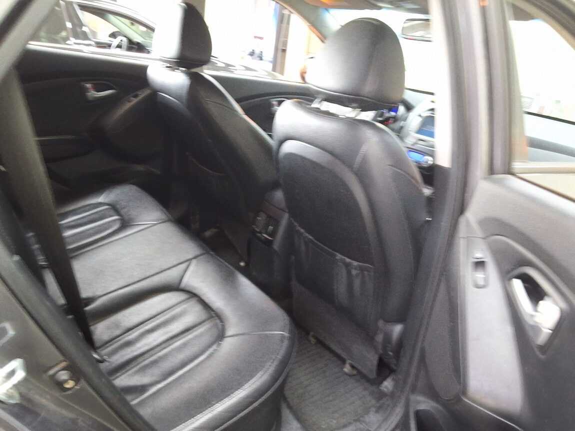 HYUNDAI NEW TUCSON ix DIESEL R2.0 4WD MODERN 2015 - zdjęcie 14