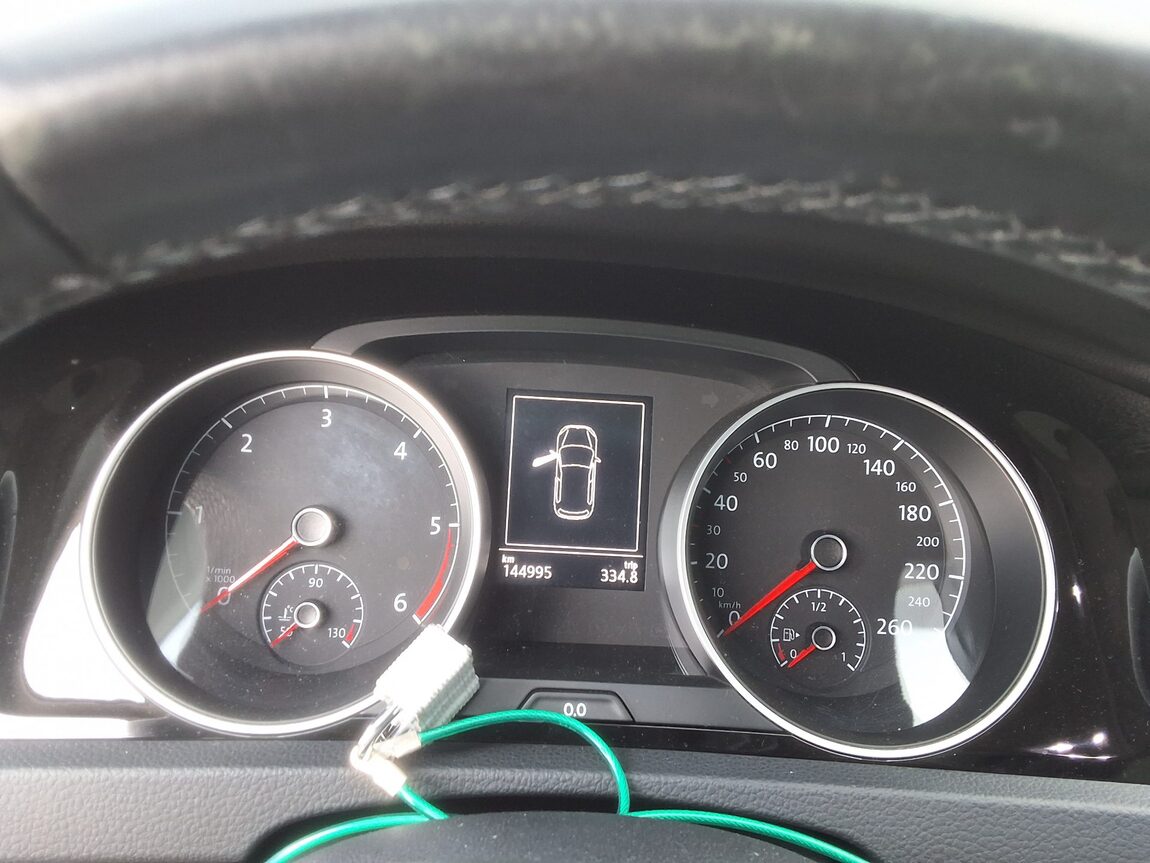 VOLKSWAGEN GOLF (7TH GEN) 2.0 TDI 2016 - zdjęcie 10