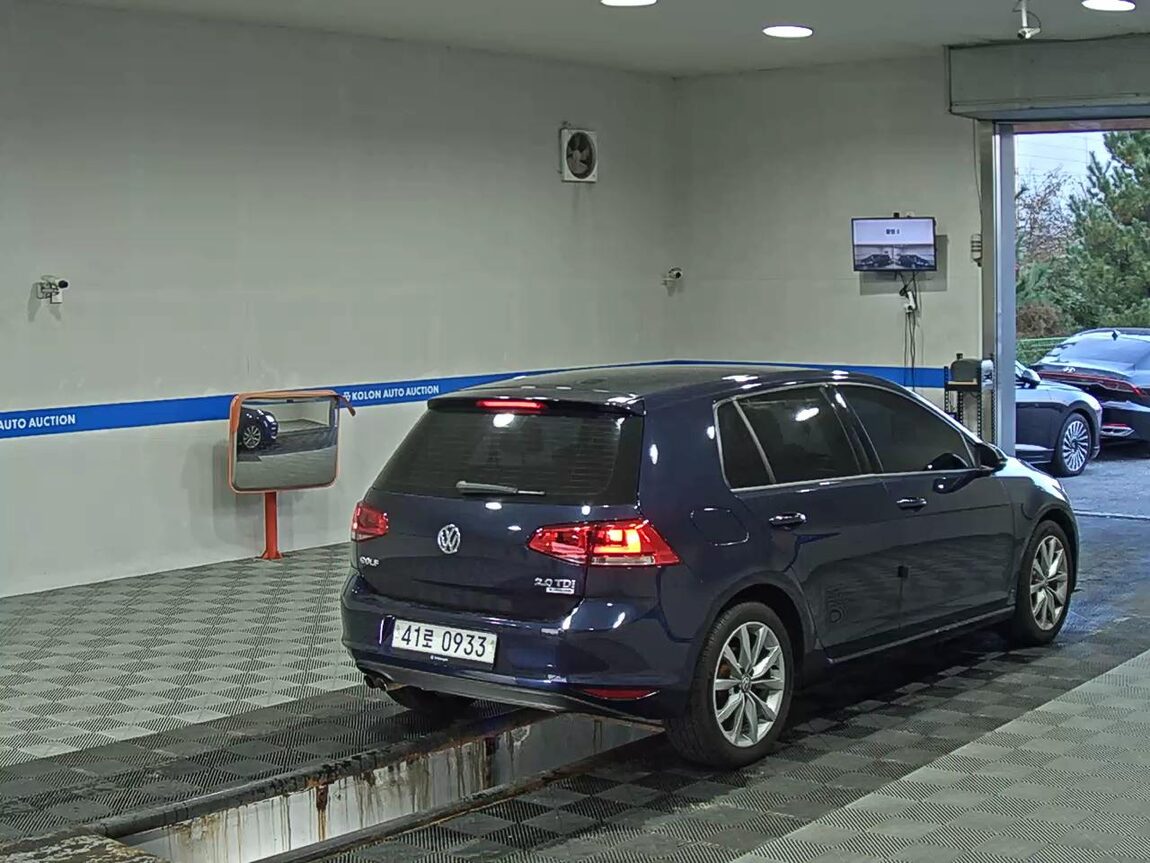 VOLKSWAGEN GOLF (7TH GEN) 2.0 TDI 2016 - zdjęcie 5
