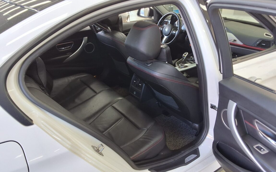 BMW 3 SERIES (6TH GEN) 325d SPORTS 2014 - zdjęcie 13