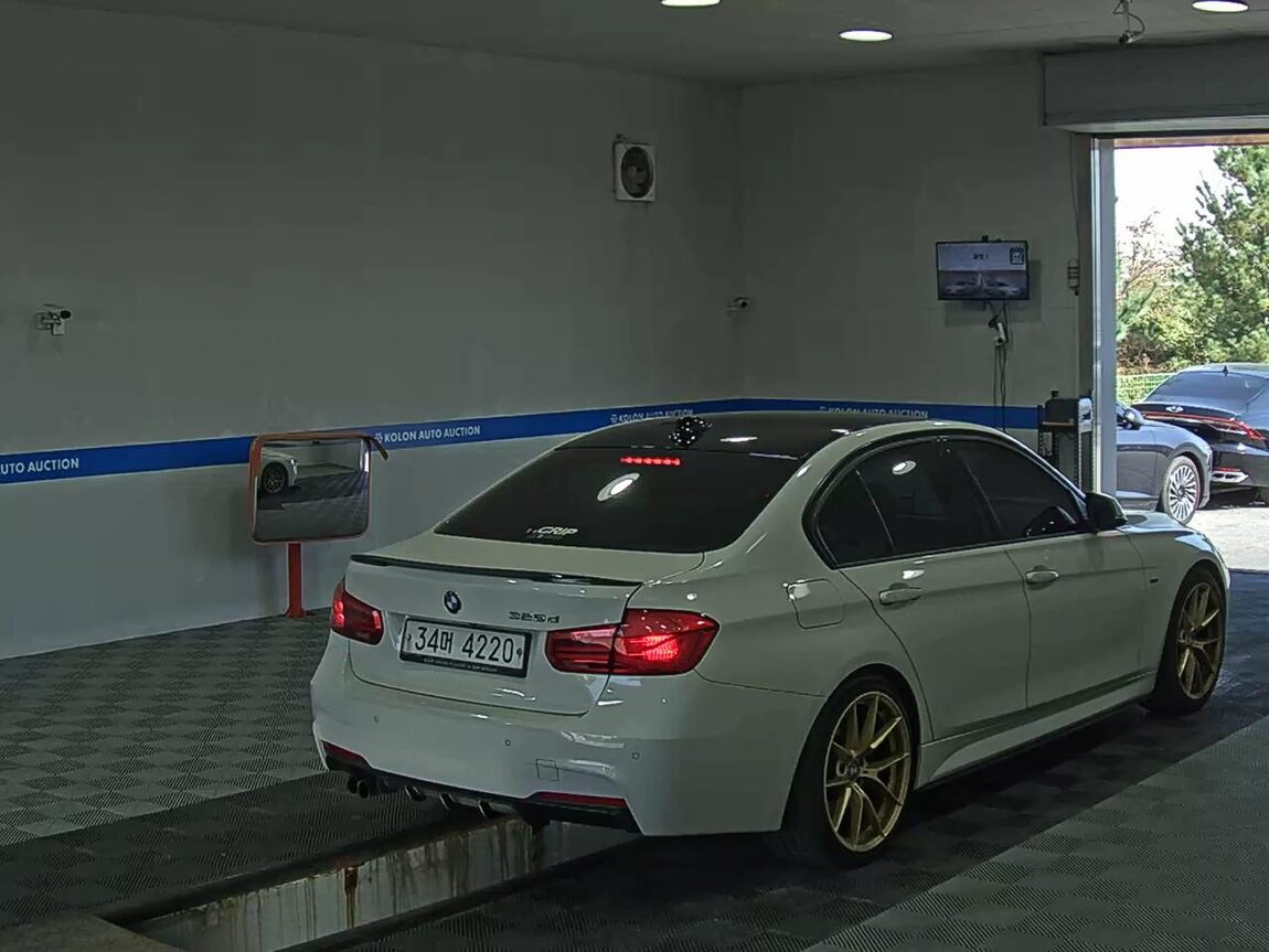 BMW 3 SERIES (6TH GEN) 325d SPORTS 2014 - zdjęcie 5