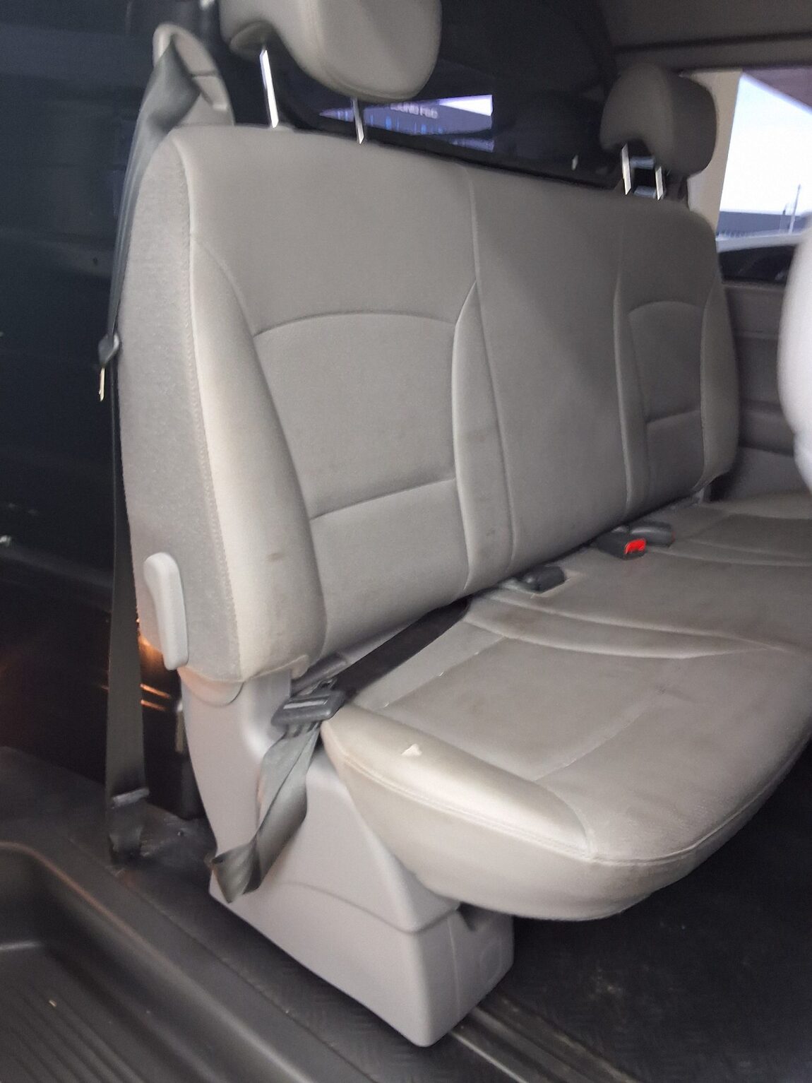 HYUNDAI THE NEW GRAND STAREX 5-SEATER DIESEL VAN MODERN 2019 - zdjęcie 13