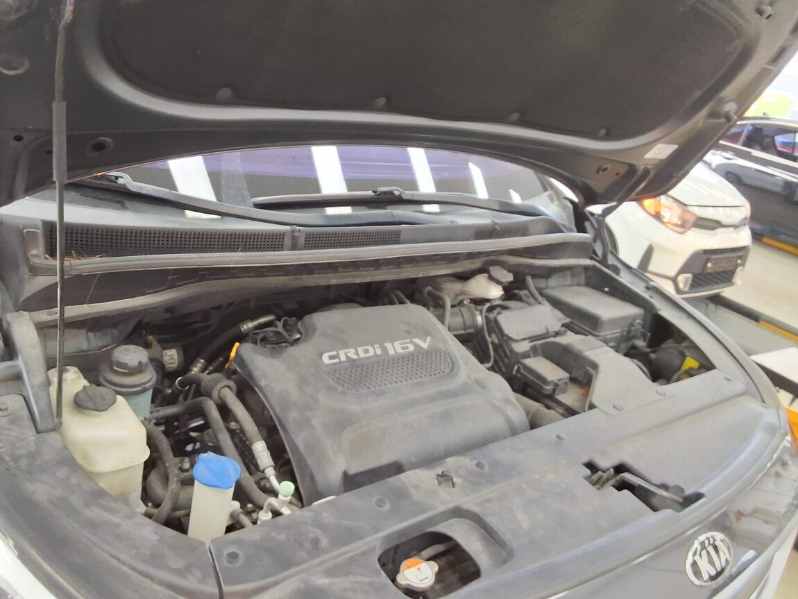KIA ALL NEW CARNIVAL 9-SEATER DIESEL PRESTIGE 2016 - zdjęcie 18