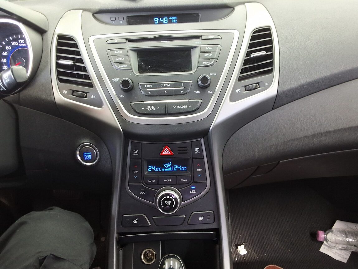 HYUNDAI THE NEW AVANTE MD 1.6 GDi MODERN 2014 - zdjęcie 24