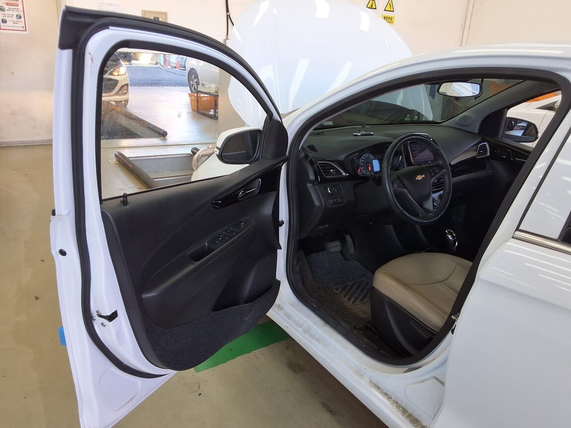 CHEVROLET (DAEWOO) THE NEW SPARK PREMIER 2022 - zdjęcie 10
