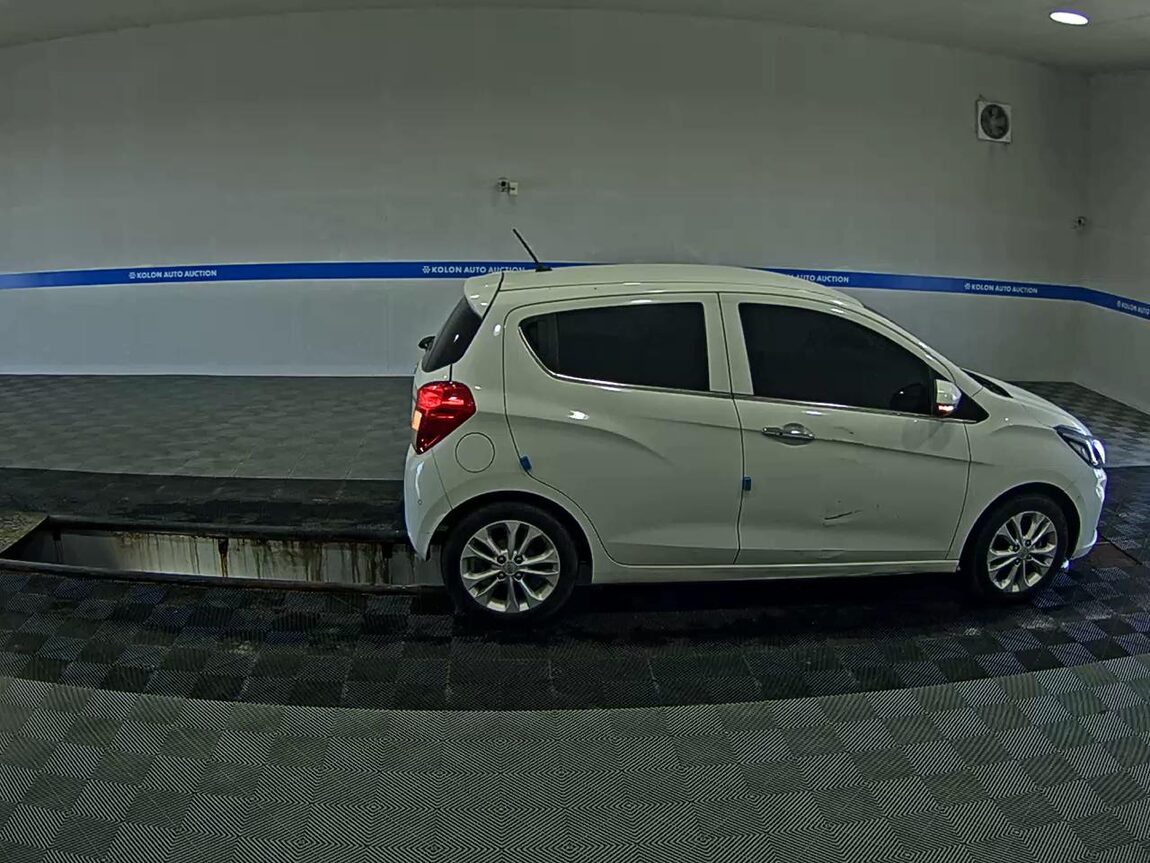 CHEVROLET (DAEWOO) THE NEW SPARK PREMIER 2022 - zdjęcie 4