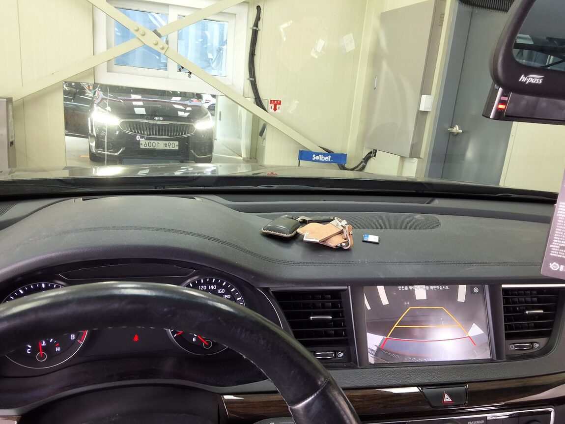 KIA ALL NEW K7 3.0 GDi LIMITED 2018 - zdjęcie 25