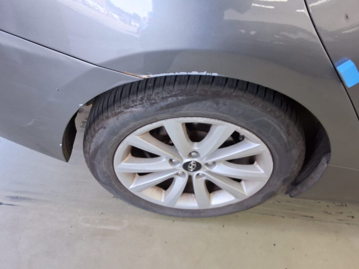 HYUNDAI i40 SALLOON 1.7 VGT MODERN 2012 - zdjęcie 24