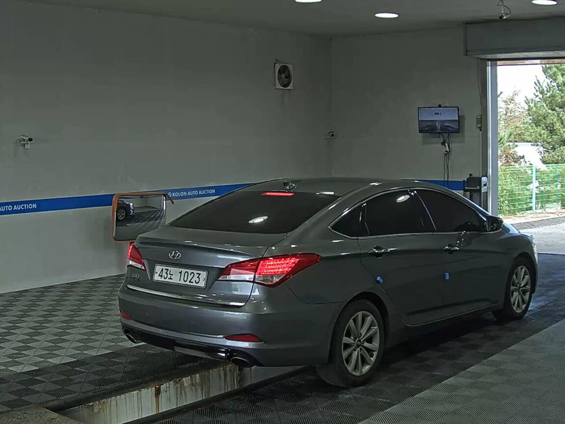 HYUNDAI i40 SALLOON 1.7 VGT MODERN 2012 - zdjęcie 5