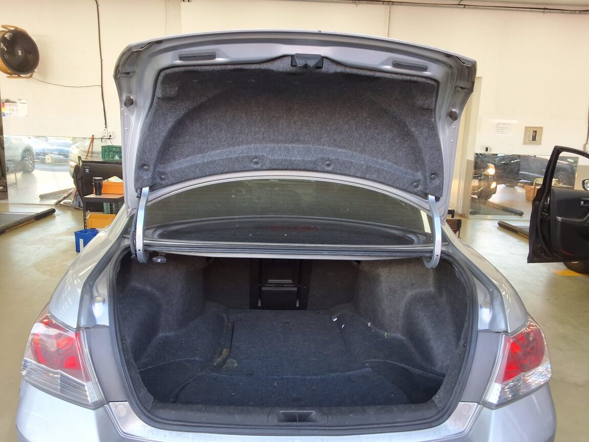 HONDA ACCORD (8TH GEN) 2.4 2009 - zdjęcie 15