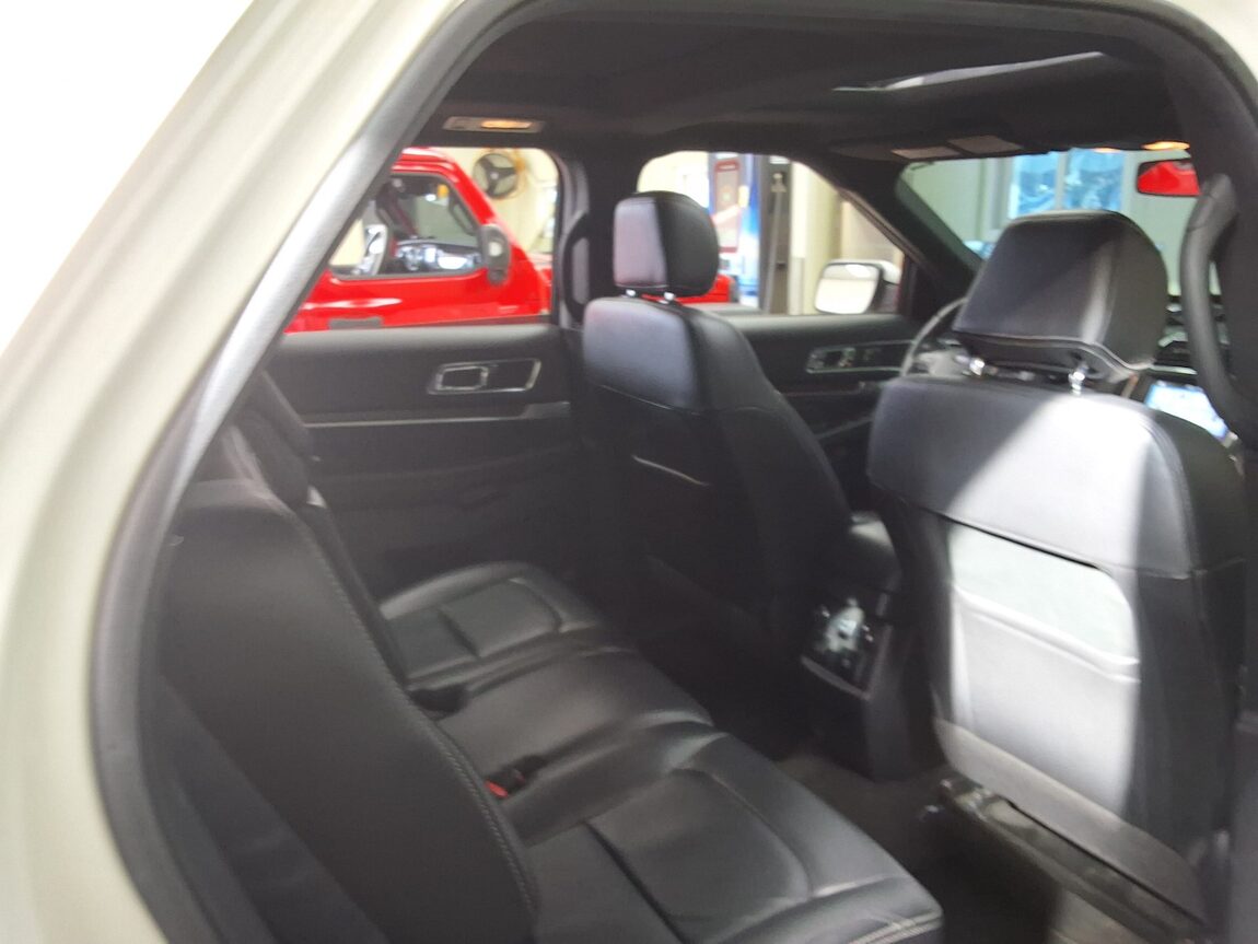 FORD EXPLORER (5TH GEN) 2.3 AWD LIMITED 2017 - zdjęcie 14