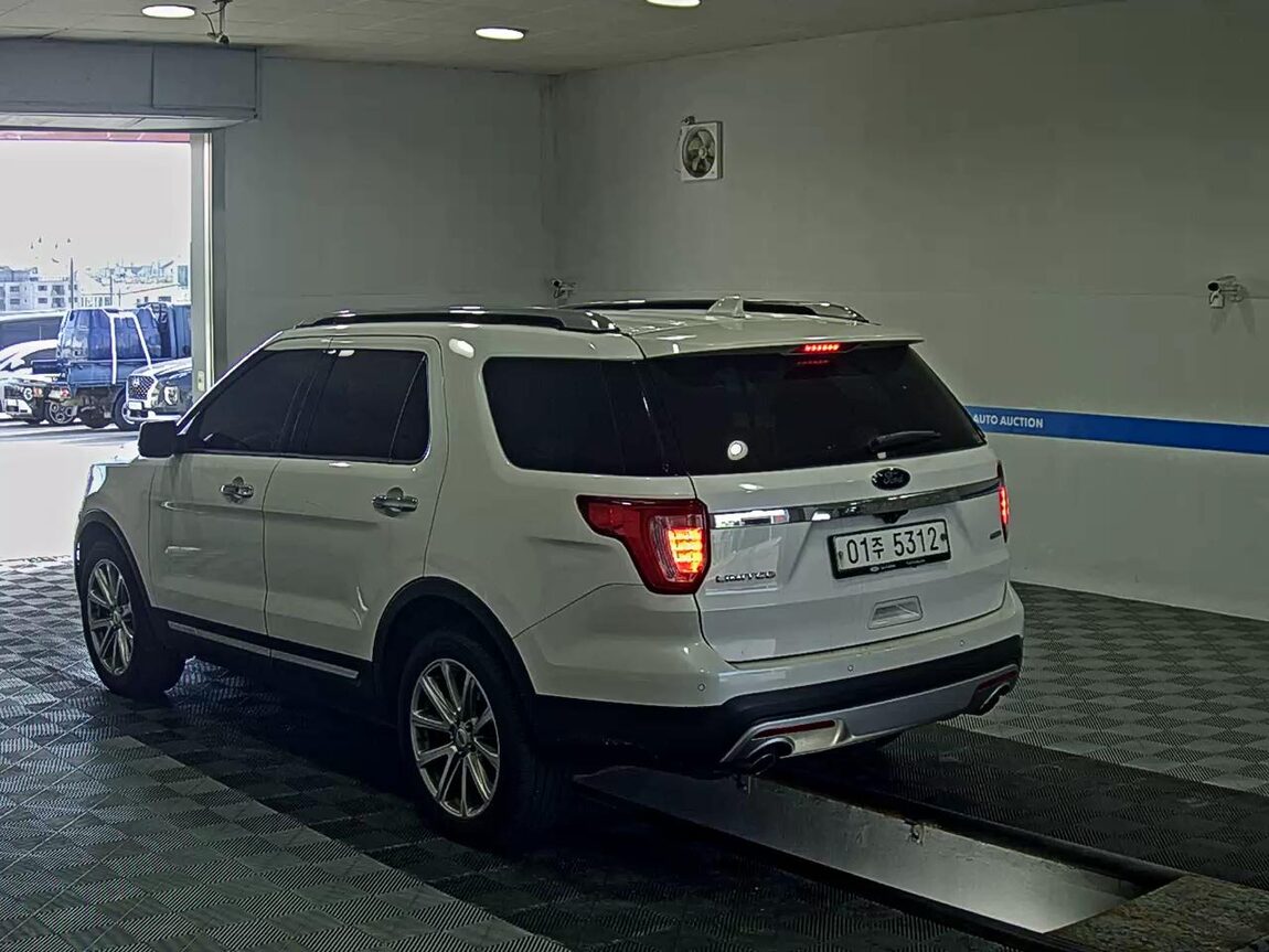 FORD EXPLORER (5TH GEN) 2.3 AWD LIMITED 2017 - zdjęcie 6