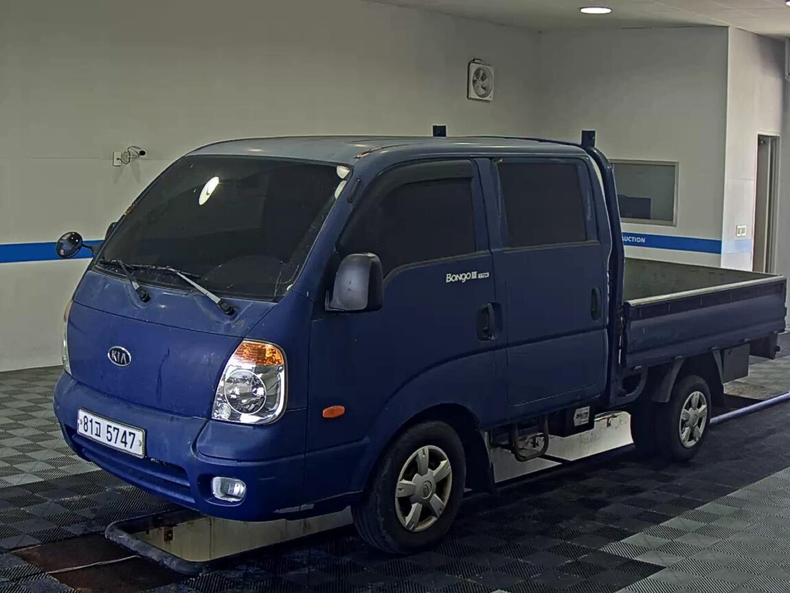 KIA BONGO III CARGO CRDi DOUBLE CAB EXTRA LONG WHEELBASE 2010 - zdjęcie 2