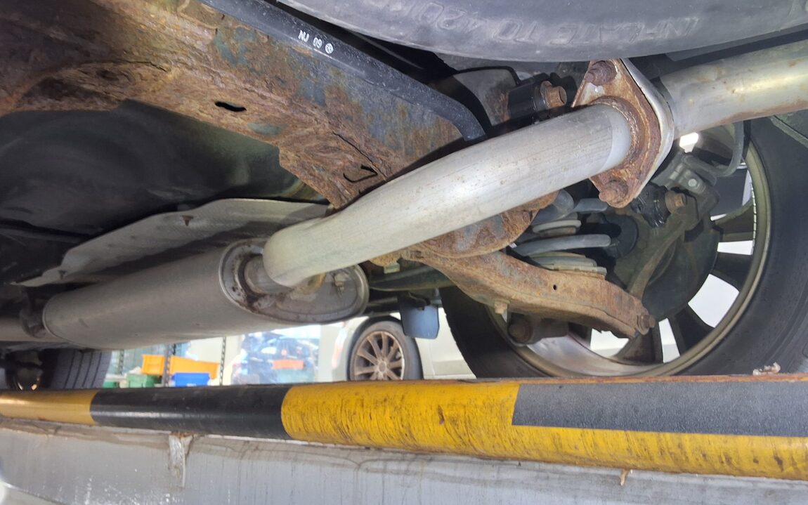 HYUNDAI SANTA FE (DM) DIESEL R2.0 2WD PREMIUM 2014 - zdjęcie 28