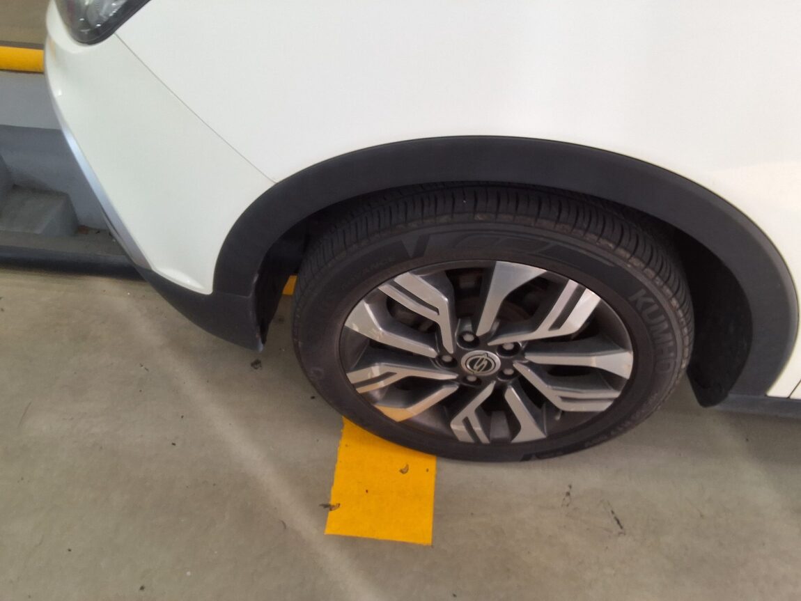 KG MOBILITY (SSANGYONG) TIVOLI AIR GASOLINE 2WD IX 2018 - zdjęcie 19