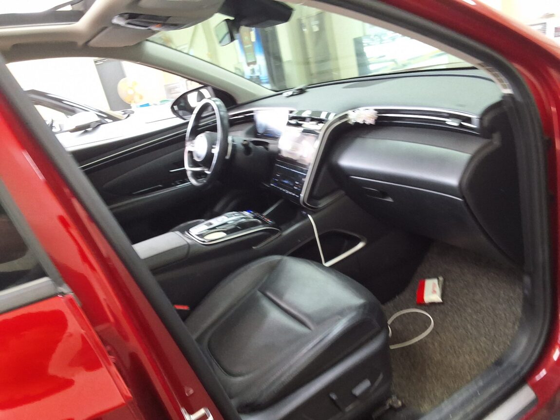 HYUNDAI THE ALL NEW TUCSON 2.0 DIESEL AWD INSPIRATION 2021 - zdjęcie 15
