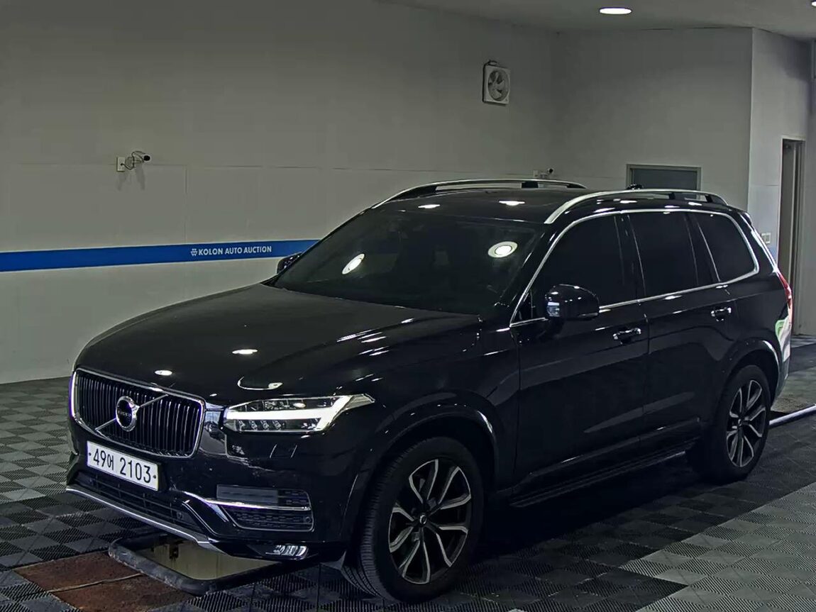 VOLVO XC90 (2ND GEN) D5 AWD MOMENTUM 2017 - zdjęcie 2