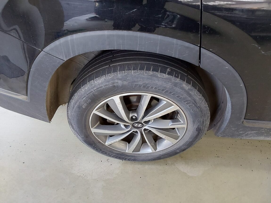 HYUNDAI SANTA FE (TM) R2.0 2WD PREMIUM 2020 - zdjęcie 23