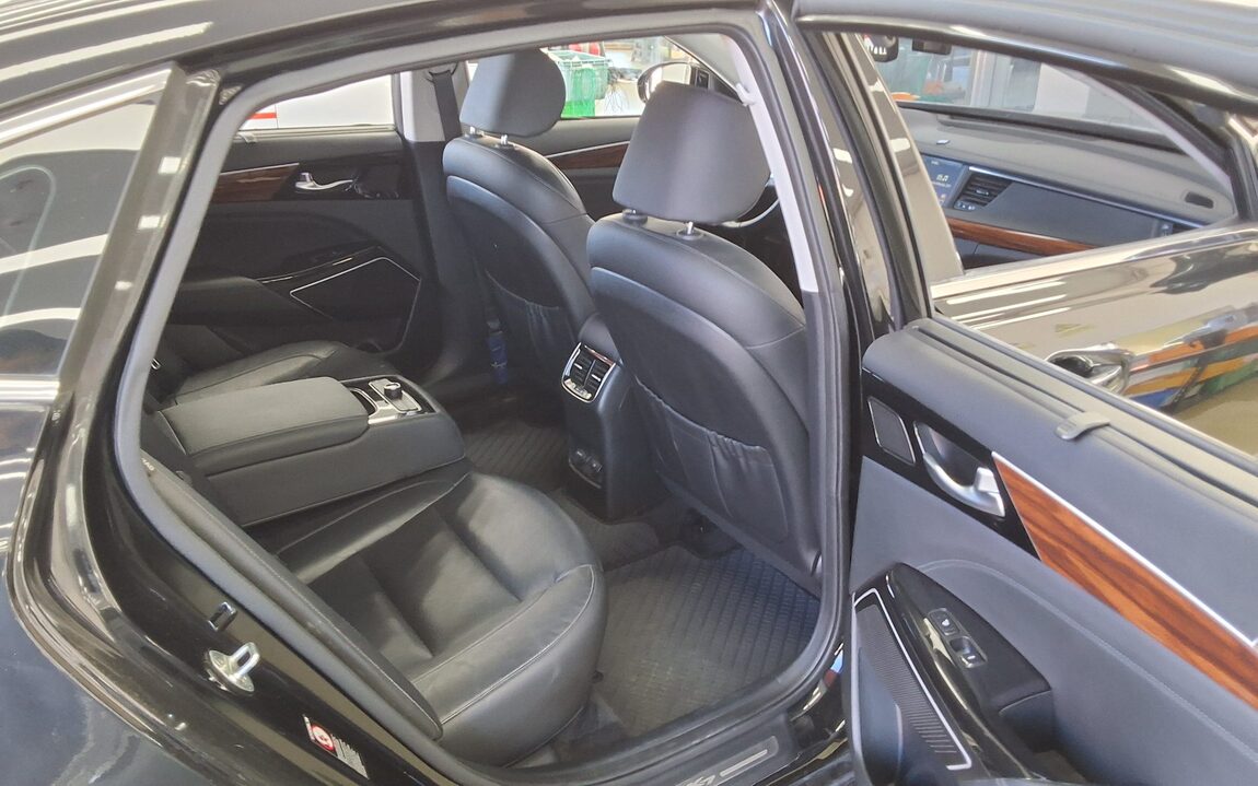 KIA ALL NEW K7 R2.2 DIESEL LIMITED 2017 - zdjęcie 13