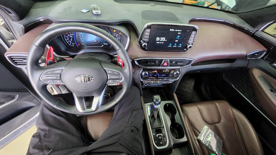 HYUNDAI SANTA FE (TM) R2.0 2WD INSPIRATION 2020 - zdjęcie 11