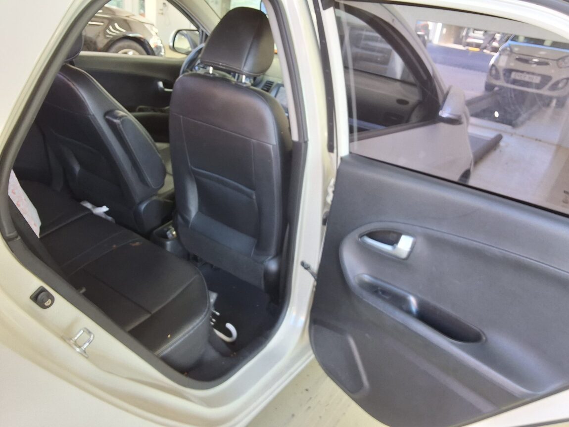 KIA ALL NEW MORNING GASOLINE DELUXE TRENDY 2014 - zdjęcie 13