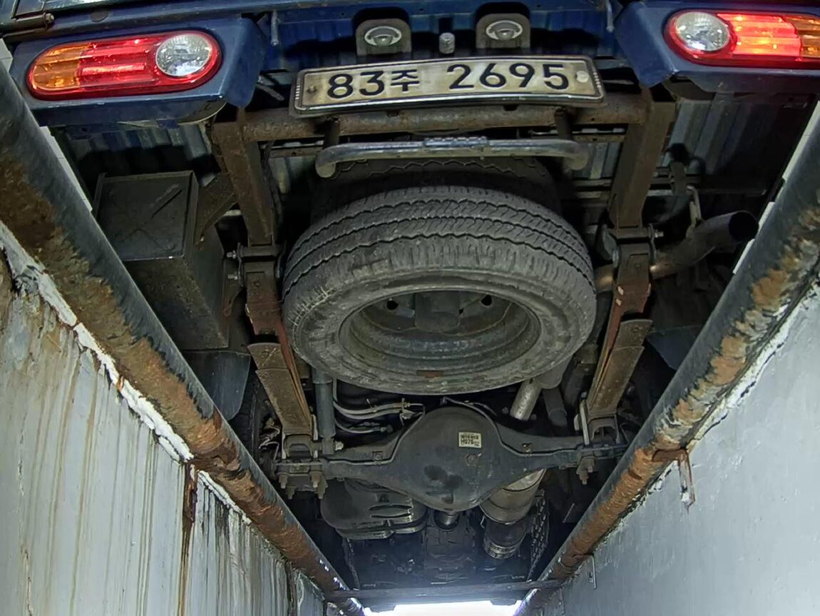 HYUNDAI PORTER II CRDi SUPER CAB EXTRA LONG WHEELBASE SUPER 2016 - zdjęcie 8