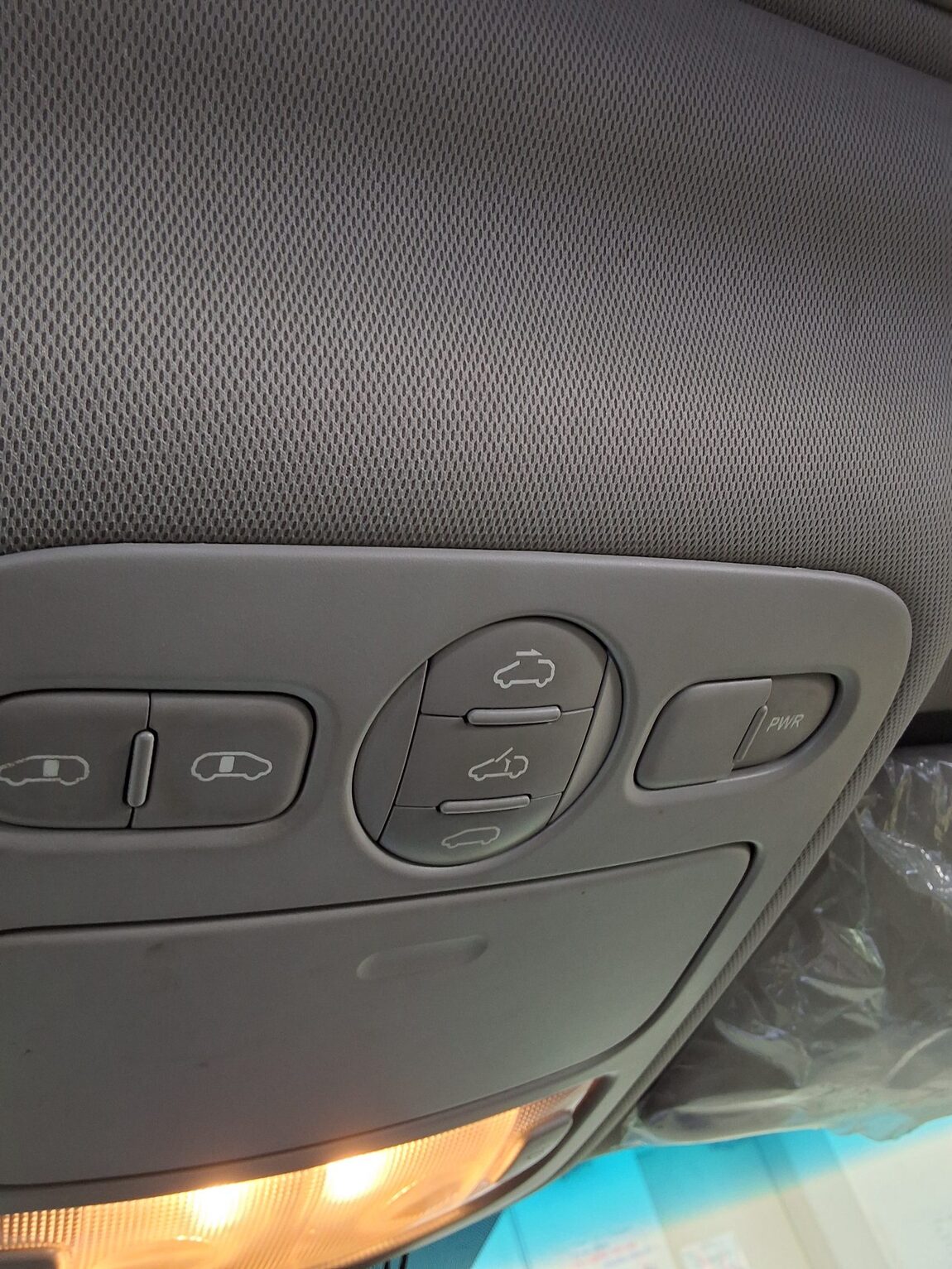 KIA CARNIVAL R 11-SEATER DIESEL GLX PREMIUM 2012 - zdjęcie 19