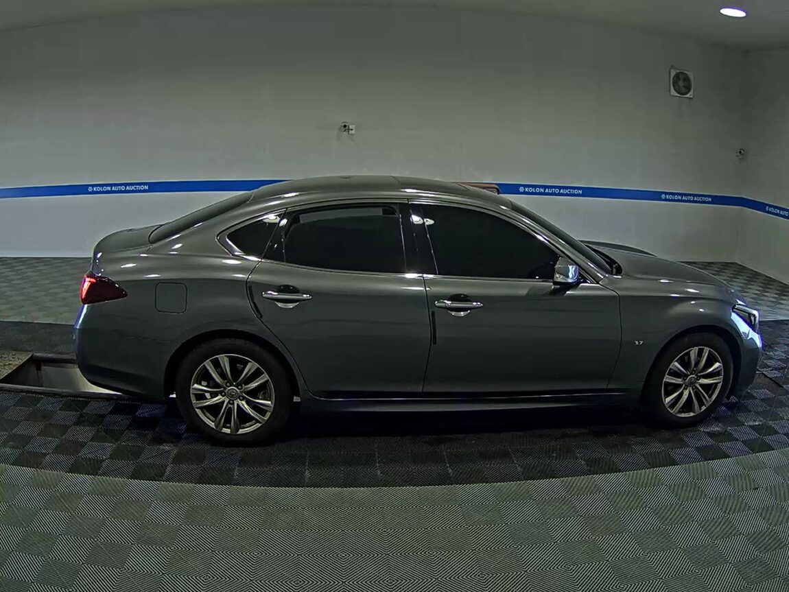 INFINITI Q70 3.7 STYLE 2019 - zdjęcie 4