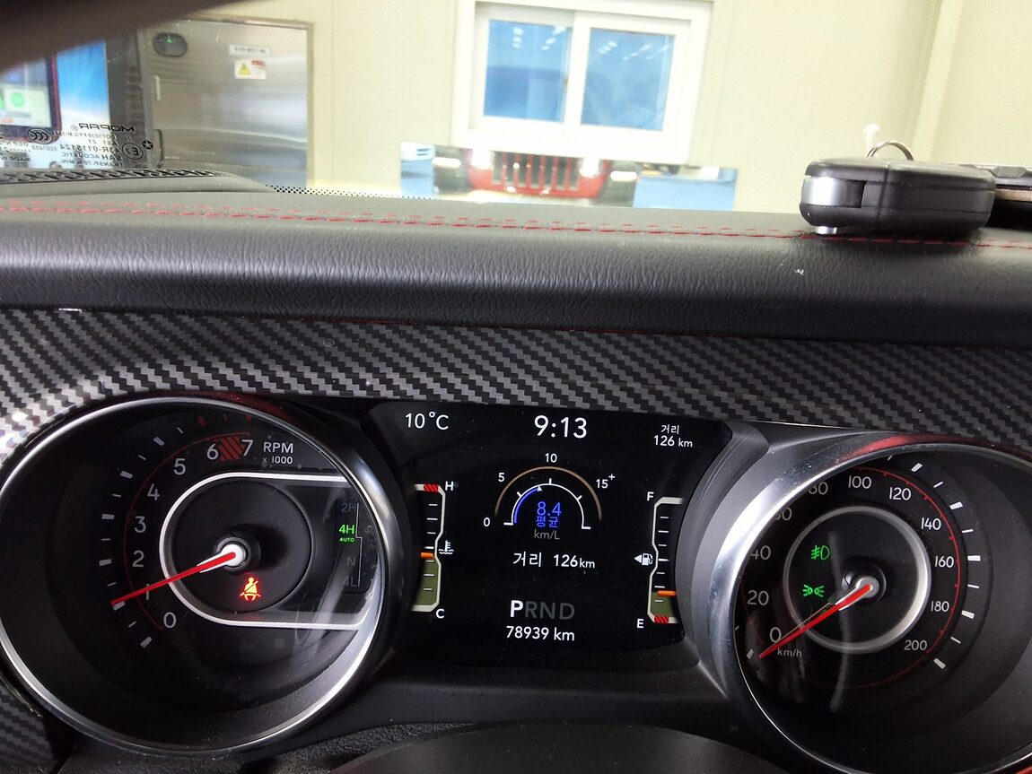JEEP WRANGLER (JL) 2.0 RUBICON 4DR POWER TOP 2021 - zdjęcie 10