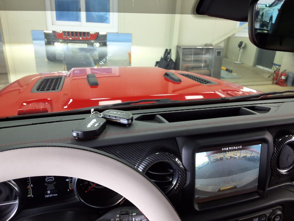 JEEP WRANGLER (JL) 2.0 RUBICON 4DR POWER TOP 2021 - zdjęcie 25