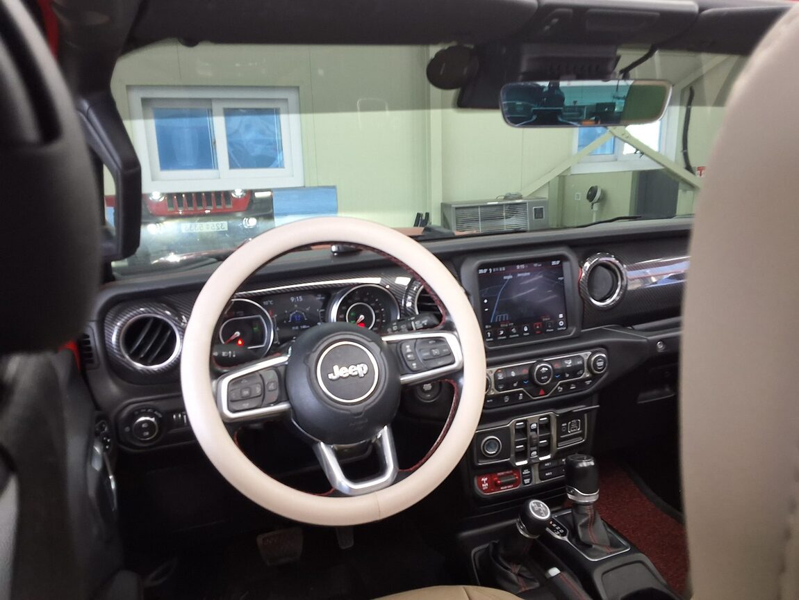 JEEP WRANGLER (JL) 2.0 RUBICON 4DR POWER TOP 2021 - zdjęcie 12