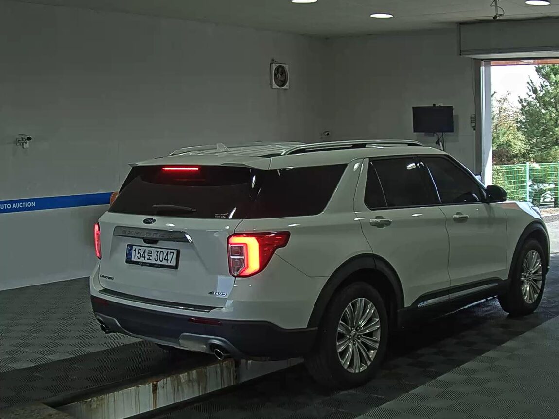 FORD EXPLORER (6TH GEN) 2.3 AWD LIMITED 2021 - zdjęcie 5