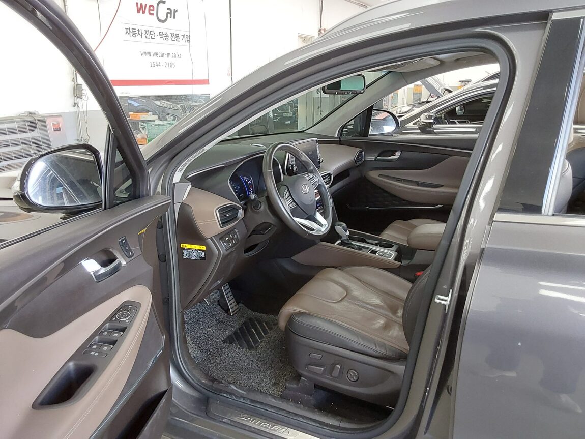HYUNDAI SANTA FE (TM) R2.2 4WD PRESTIGE 2019 - zdjęcie 10