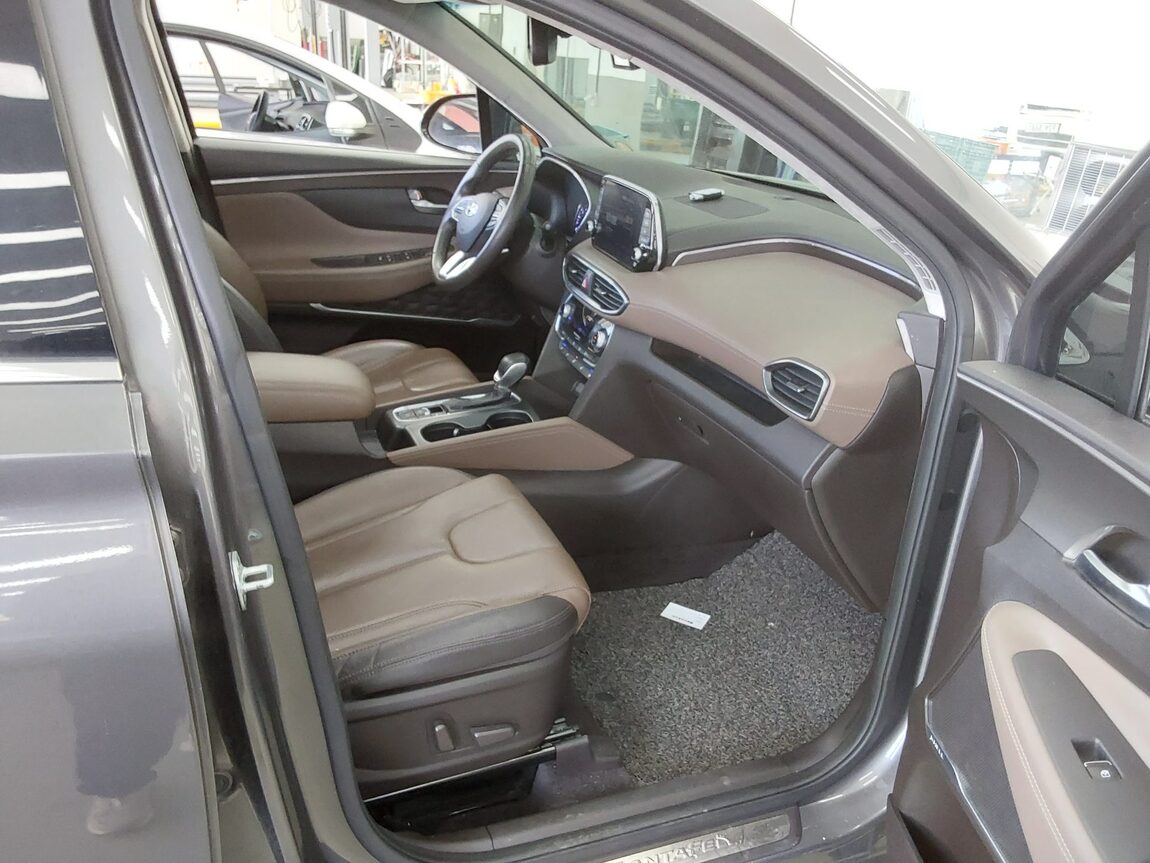HYUNDAI SANTA FE (TM) R2.2 4WD PRESTIGE 2019 - zdjęcie 15