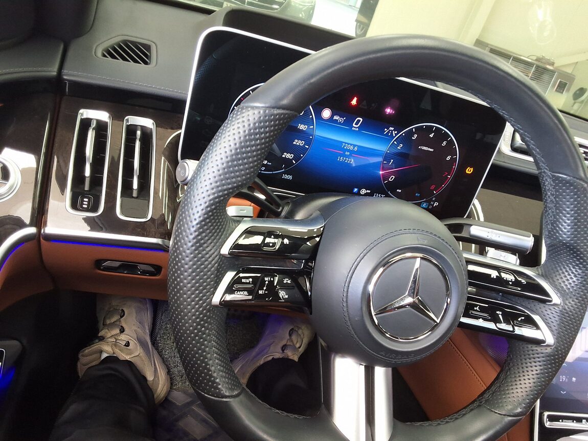 MERCEDES-BENZ S-CLASS (7TH GEN) S500L 4MATIC 2022 - zdjęcie 24