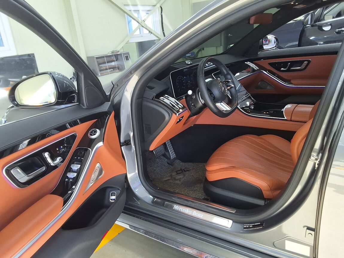 MERCEDES-BENZ S-CLASS (7TH GEN) S500L 4MATIC 2022 - zdjęcie 11