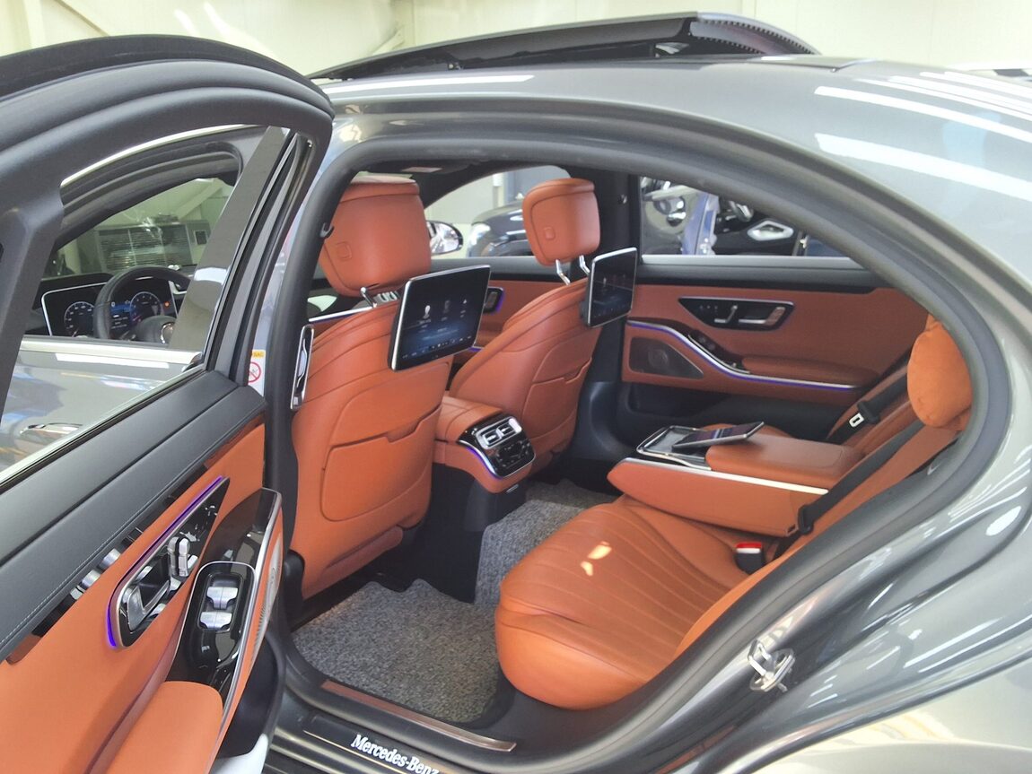 MERCEDES-BENZ S-CLASS (7TH GEN) S500L 4MATIC 2022 - zdjęcie 13