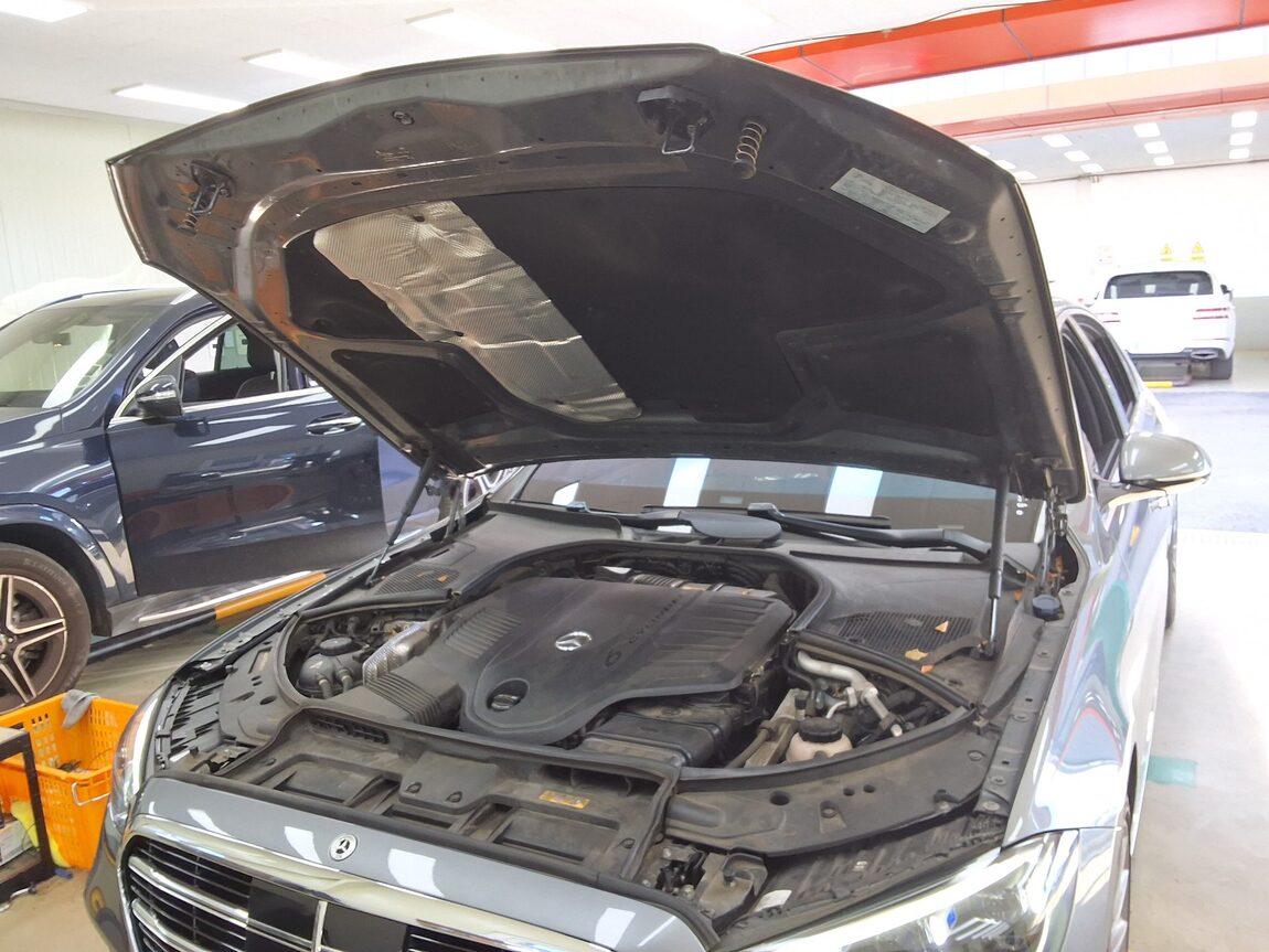 MERCEDES-BENZ S-CLASS (7TH GEN) S500L 4MATIC 2022 - zdjęcie 18
