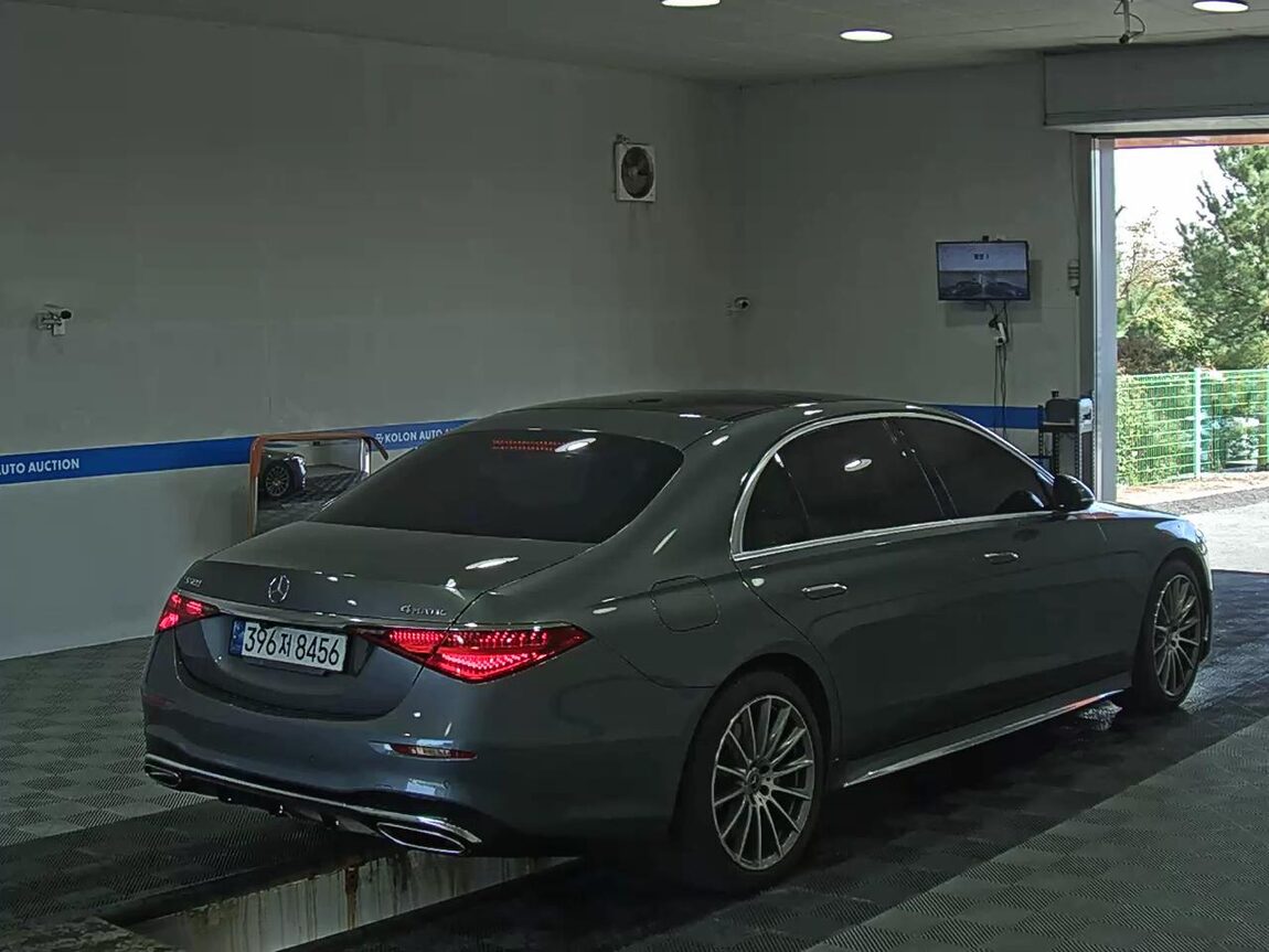 MERCEDES-BENZ S-CLASS (7TH GEN) S500L 4MATIC 2022 - zdjęcie 5