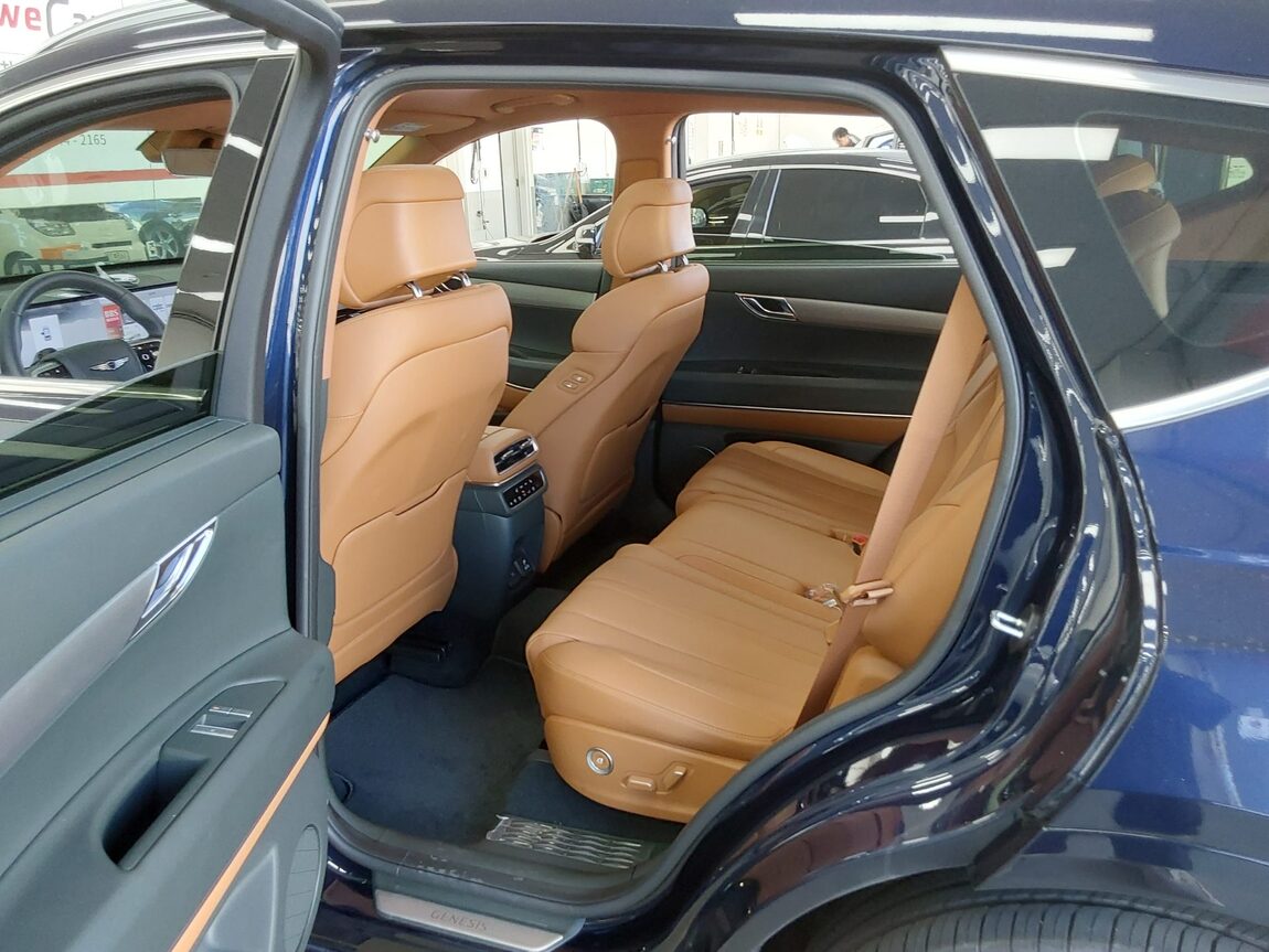 GENESIS NEW GV80 2.5 GASOLINE AWD BASE MODEL 2024 - zdjęcie 12