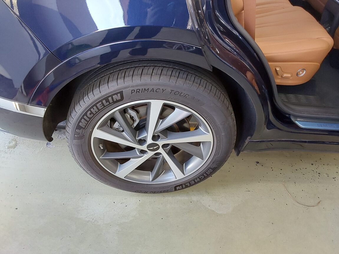 GENESIS NEW GV80 2.5 GASOLINE AWD BASE MODEL 2024 - zdjęcie 25